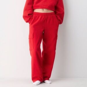 Aritzia TNA sweatfleece cozy fleece mega fit Red Cargo Sweatpants